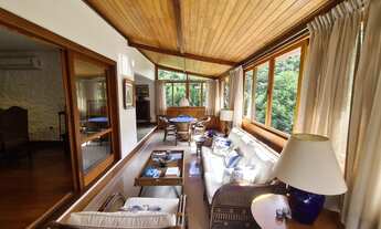 Imagem 4: Casa para aluguel possui 500 metros quadrados com 4 quartos em Corrêas - Petrópolis - RJ