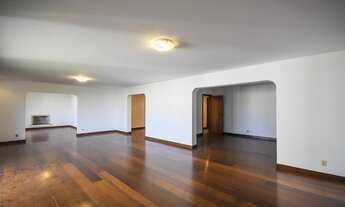 Imagem 2: Apartamento para aluguel possui 337 metros quadrados com 4 quartos em Santo Amaro - São Pa