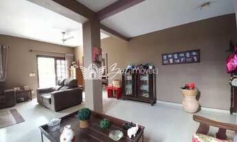 Imagem 2: SOBRADO Enseada: Mobiliado, piscina e churrasqueira, 04 quartos, 04 banheiros. Guarujá SP