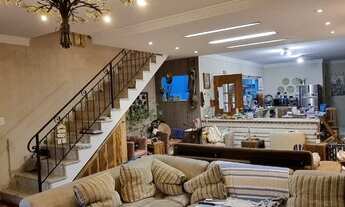 Imagem: Sobrado para venda tem 390 metros quadrados