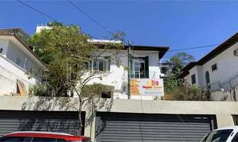 Imagem 3: Excelente sobrado terreno de 480m², rua arborizada no Pacaembu