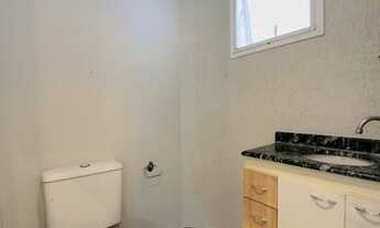 Imagem 2: FLA / Casa de condomínio sobrado para venda tem 195 metros quadrados com 4 quartos