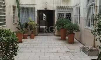 Imagem 3: Apartamento de 2 dormitórios no bairro Azenha