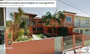 Imagem: Ampla casa de 2 pisos ideal para comércio