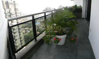 Imagem 6: União perfeita com seus 330m² e incomparável área verde do condomíno Santa Elena