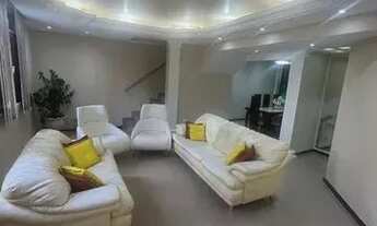 Imagem: Casa de condomínio para aluguel possui