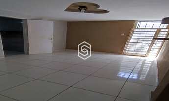 Imagem 5: 2945) - CASA PARA ALUGUEL NO CENTRO