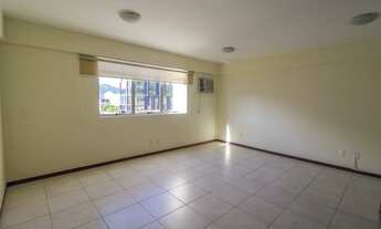 Imagem 6: Sala comercial na rua 7, defronte ao Sagrada!