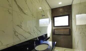 Imagem 6: Casa de condomínio para venda possui 180 metros quadrados com 3 quartos