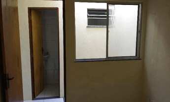 Imagem 6: Alugo casa na Maraponga - Imperdível!