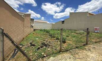 Imagem: Lote/Terreno à Venda, 300 m² por R$ 490.000