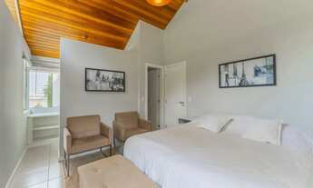 Imagem 4: Casa em Condomínio, 04 Quartos, 02 Vagas, Quintal, São Braz, Curitiba