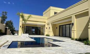 Imagem: Casa com 5 quartos à venda em Alphaville