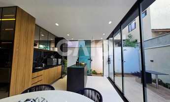 Imagem 5: Casa no condomínio Sunset Boulevard