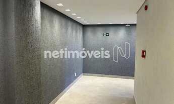 Imagem 3: Área privativa, 3 quartos, 3 vagas de garagem, elevador, salão de festas, prédio recém con