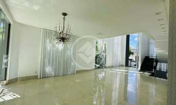 Imagem 4: Sobrado com 4 suítes, home cinema e piscina aquecida no Condomínio do Lago. codigo: 121101