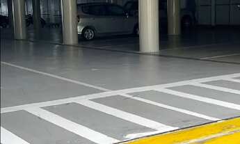 Imagem 2: Apto mobiliado 3 dorm, st, 2 vagas cobertas, lazer total com vista para Praia Enseada e ma