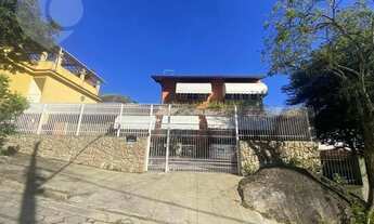 Imagem 4: Casa com 5 dormitórios à venda, 284 m² por R$ 1.380.000,00 - São Francisco - Niterói/RJ