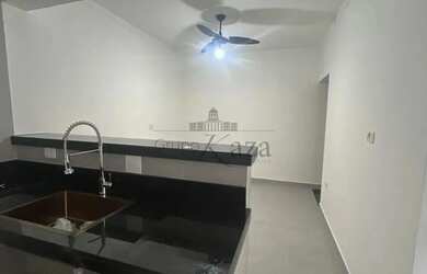 Imagem 3: Imóvel para aluguel tem 200 metros quadrados com 2 quartos