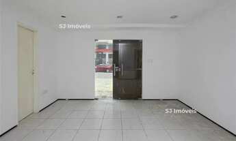 Imagem 3: Espaço com 15 salas, 7 banheiros e estacionamento para 6 veículos