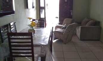 Imagem 2: Casa grande perto do metrô