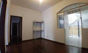 Imagem 5: Excelente Casa em Bairro de Lourdes!