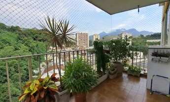 Imagem 4: Apartamento para aluguel possui 90 metros quadrados com 2 quartos em Pechincha - Rio de Ja