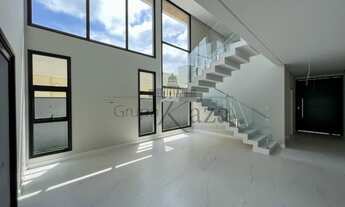 Imagem 4: Casa de Alto Padrão - Residencial Jardim do Golfe III - 430m² - 5 Suítes-5 vagas- Agende s