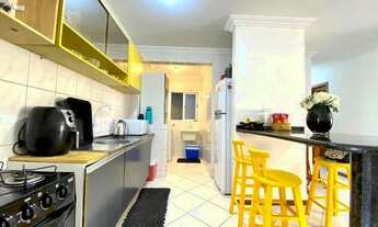 Imagem 2: Oportunidade Apartamento quadra mar com 3 dormitórios Meia praia Itapema SC