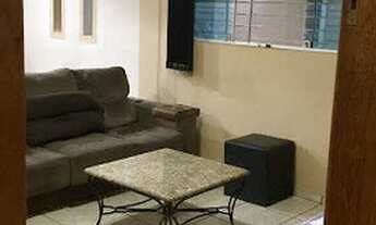 Imagem 3: Oportunidade de permuta! Casa com 3 dormitórios e piscina à venda, 199 m² por R$ 450.000