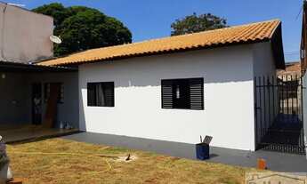 Imagem 7: Excelente casa com quintal em Sarandi