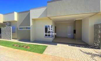 Imagem 3: Casa com 2 dormitórios e 1 suíte para alugar, 91 m² por R$ 2.550/mês - Ipê - Três Lagoas/M