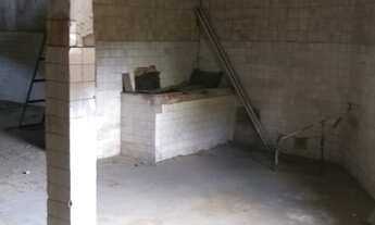 Imagem 4: Galpão com aproximadamente 300 m²