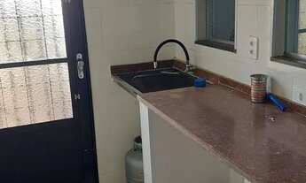 Imagem 7: Casa Mobiliada reformada. Em Uberaba, próximo à Igreja Abadia