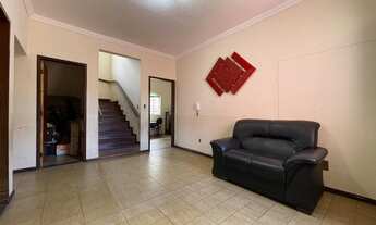 Imagem 4: Casa com 4 dormitórios à venda por R$ 860.000,00 - Vila Pérola - Contagem/MG