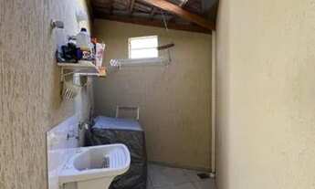 Imagem 5: CASA ELEGANTE E CONFORTÁVEL EM LAURO DE FREITAS! CHANCE IMPERDÍVEL! OPORTUNIDADE ÚNICA!