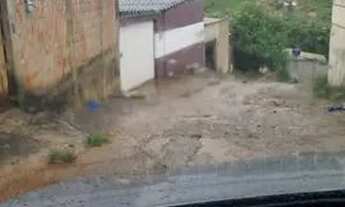 Imagem 3: IMPERDIVEL! URGENTE! Linda casa na Arniqueira! 2Quartos c/suíte! 200m²! Casa nova! Confira