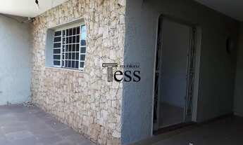 Imagem 3: Vende - Casa Residencial / Comercial 03 dormitórios sendo 01 apartamento