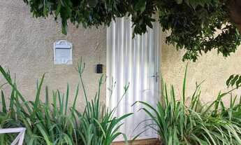 Imagem 2: Casa a Venda 4 Quartos 1 Suíte em Londrina - Jardim Pequena Londres - Zona Leste - Califór