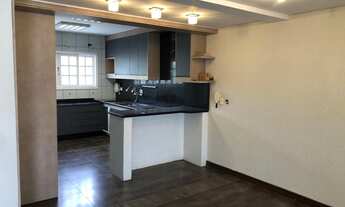 Imagem 6: Casa Comercial para Locação em Itajaí, Centro, 4 dormitórios, 1 suíte, 3 banheiros, 2 vaga