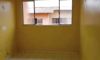 Imagem 2: Apartamento com 2 quartos, sala, cozinha, banheiro, no 4° andar no bairro do tapanã