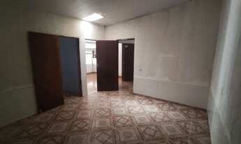 Imagem 6: Casa de fundo para alugar