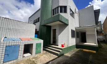 Imagem 2: Prédio comercial, 900m², 9 salas em Val-de-cans