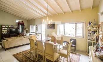 Imagem: Casa à Venda - Alphaville, 3 Quartos, 333