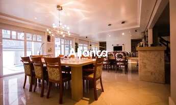 Imagem 6: Casa para aluguel com 4 dormitórios, 4 vagas de carro, churrasqueira e piscina no bairro J