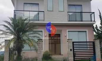 Imagem 2: Casa à venda, 4 quartos sendo 3 suíte, 4 banheiros, sala em 2 ambientes, localizada em Ico