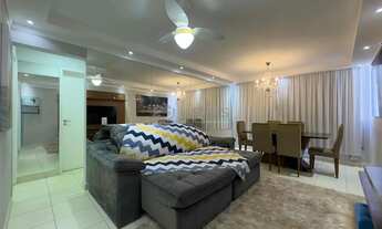 Imagem 2: Apartamento mobiliado, reformado, uma quadra da Praia das Pitangueiras, Guaruja