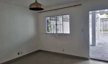 Imagem 2: Oportunidade - Casa - Vista Verde - 2 Dormitórios - 150m²