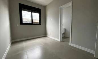 Imagem 7: Apartamento para Venda em Florianópolis, Ingleses do Rio Vermelho, 2 dormitórios, 2 suítes