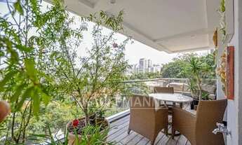 Imagem 7: Apartamento em Higienópolis à Venda de 3 Suítes com 4 Vagas e 221m²A.Ú